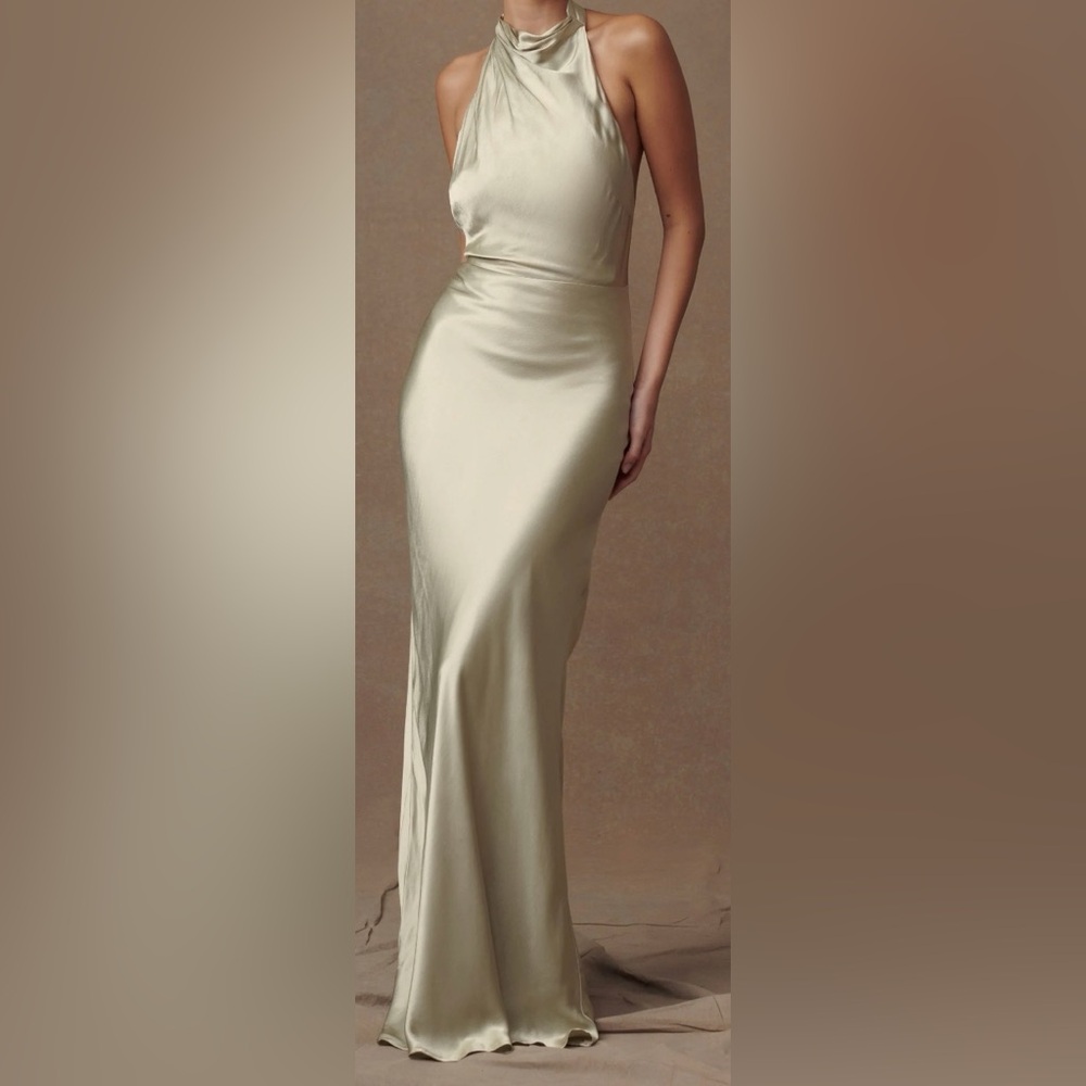 NWT Women’s Sage Green Meshki Esther Satin Cowl Neck Maxi Dress (Size M)!